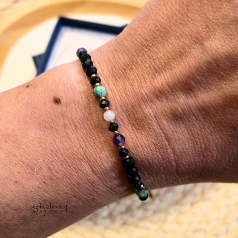 bransoletka - kolekcja zodiakalna - RYBY - czarny turmalin, onyks, ametyst, kamień księżycowy, turkus, hematyt